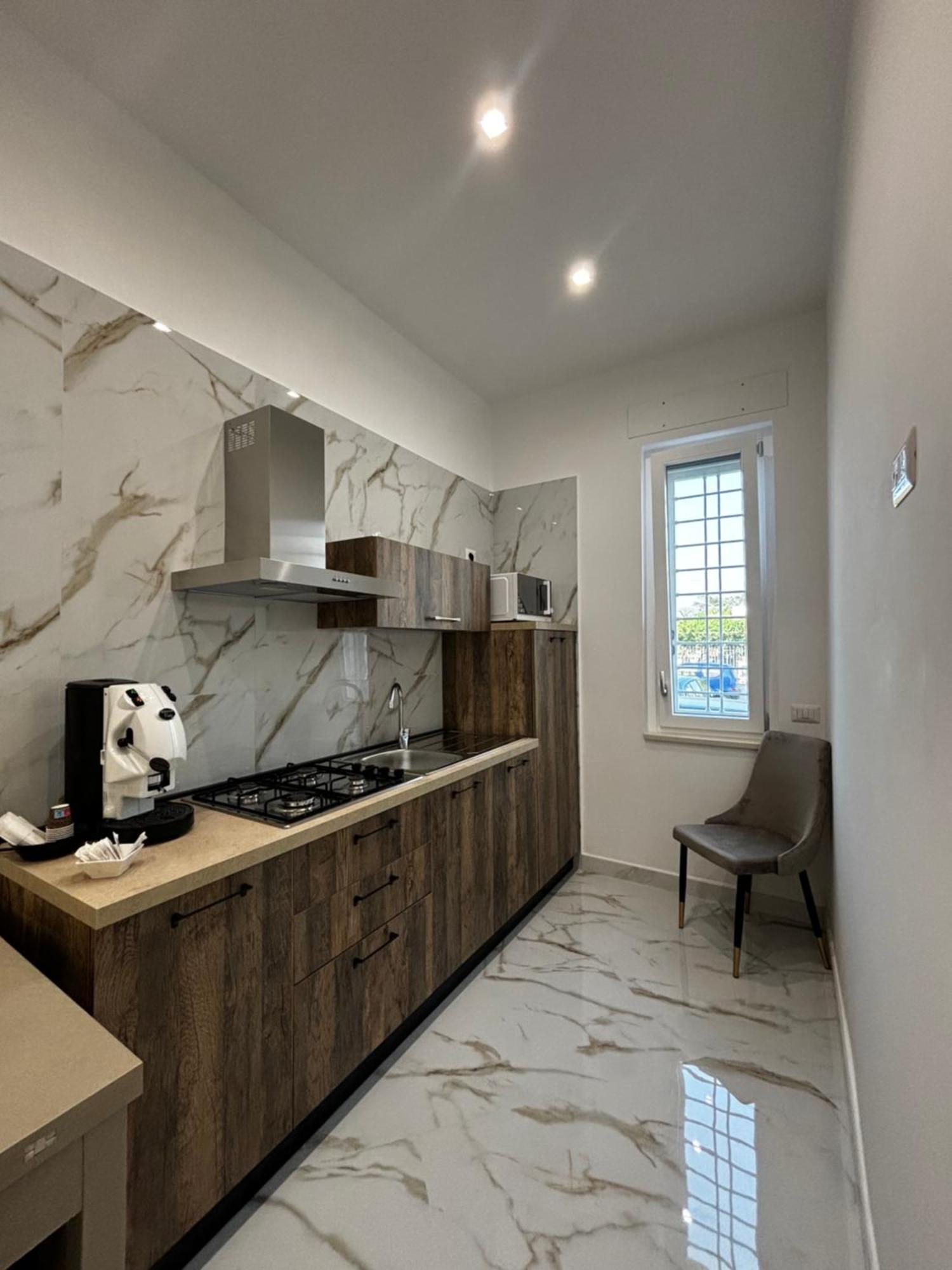 폼페이 A Casa Di Nina Modern House 아파트 외부 사진
